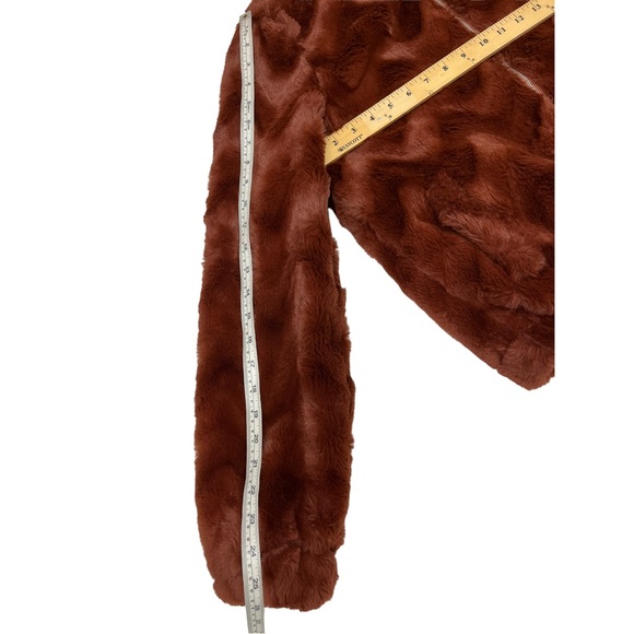 Faux Fur Bomber Jacket Chevron Brown High Neck Front Zip Size Medium - Picture 8 of 11